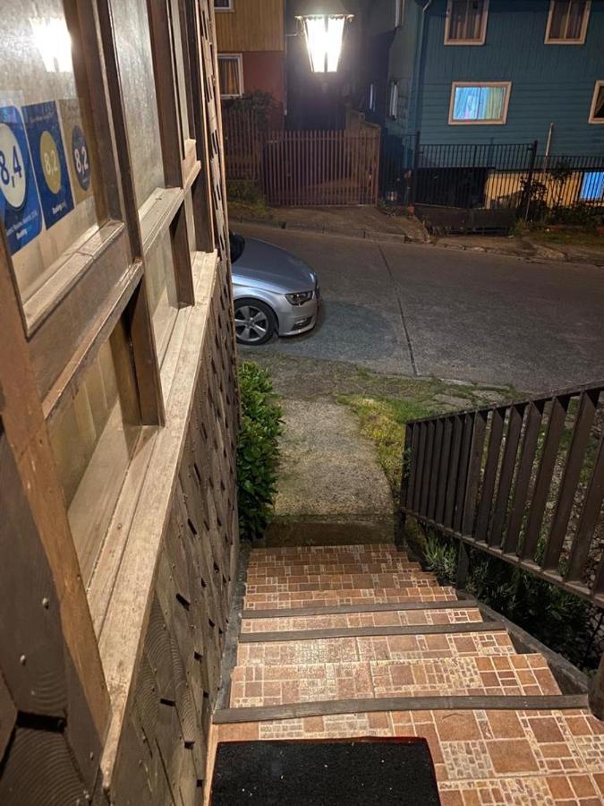 Hostal Y Cabanas Mirando Al Mar Puerto Montt Eksteriør bilde