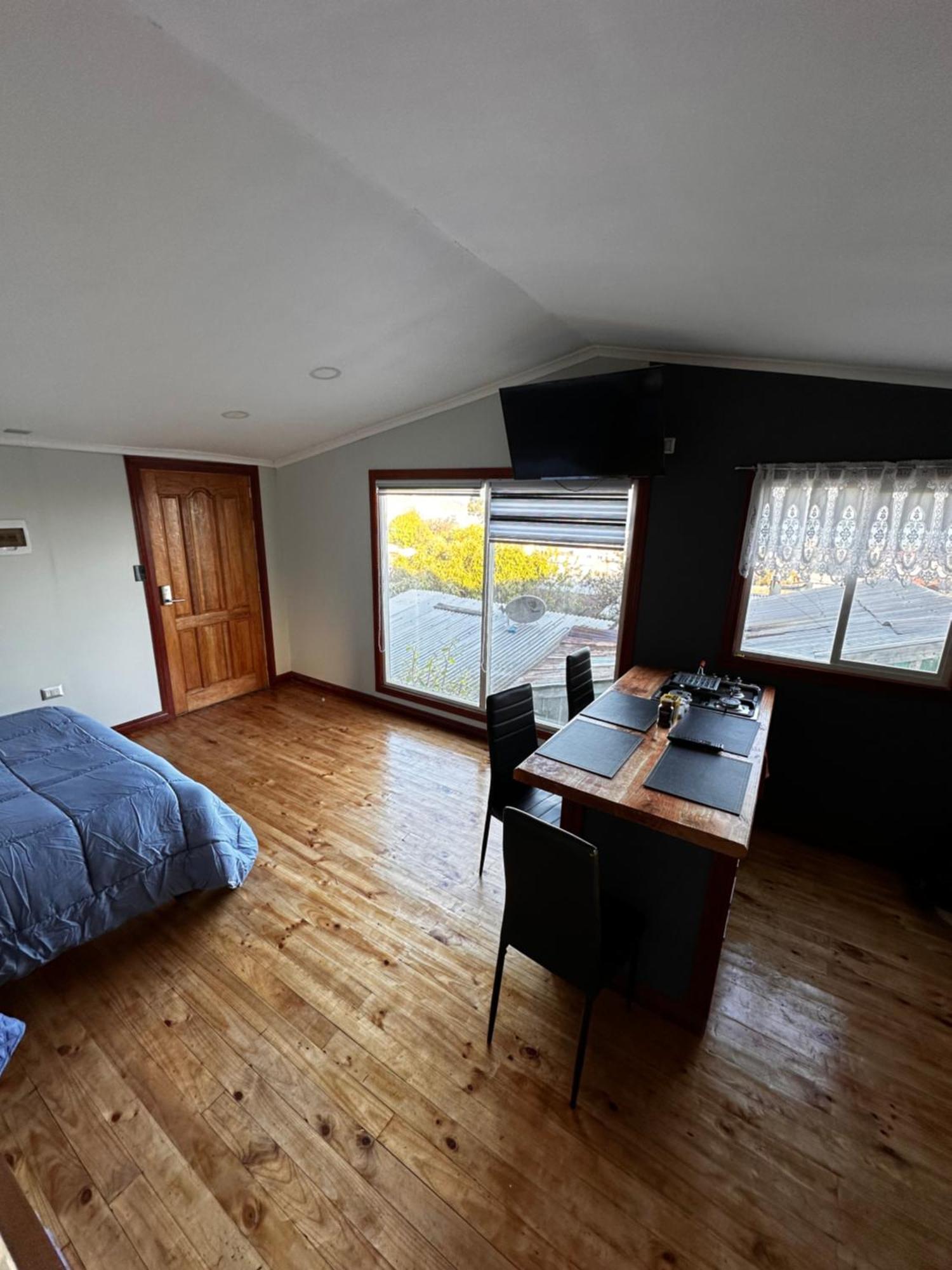 Hostal Y Cabanas Mirando Al Mar Puerto Montt Eksteriør bilde